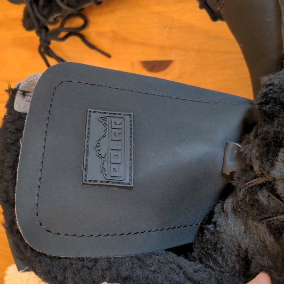 Polar Women's Zip/Lace-Up Black Quilted Boot, Size 6 - Picture 5 of 12